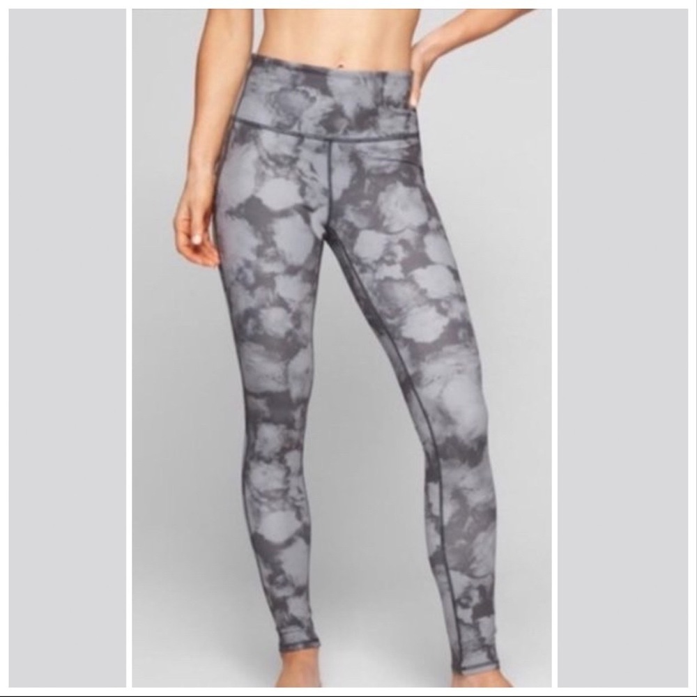 Athleta Gray Cloud Chaturanga Tights, M. - Picture 2 of 6